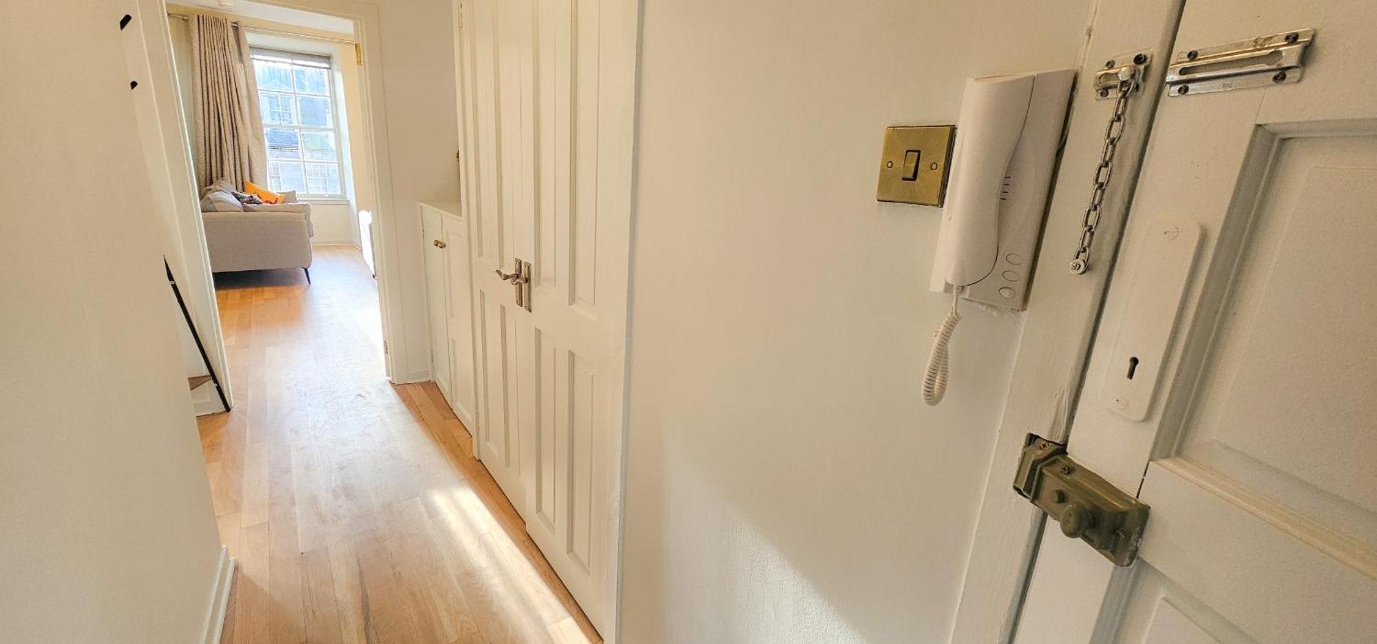 Royal Mile - Bright 2 Bedroom Apartment Edinburgh Luaran gambar