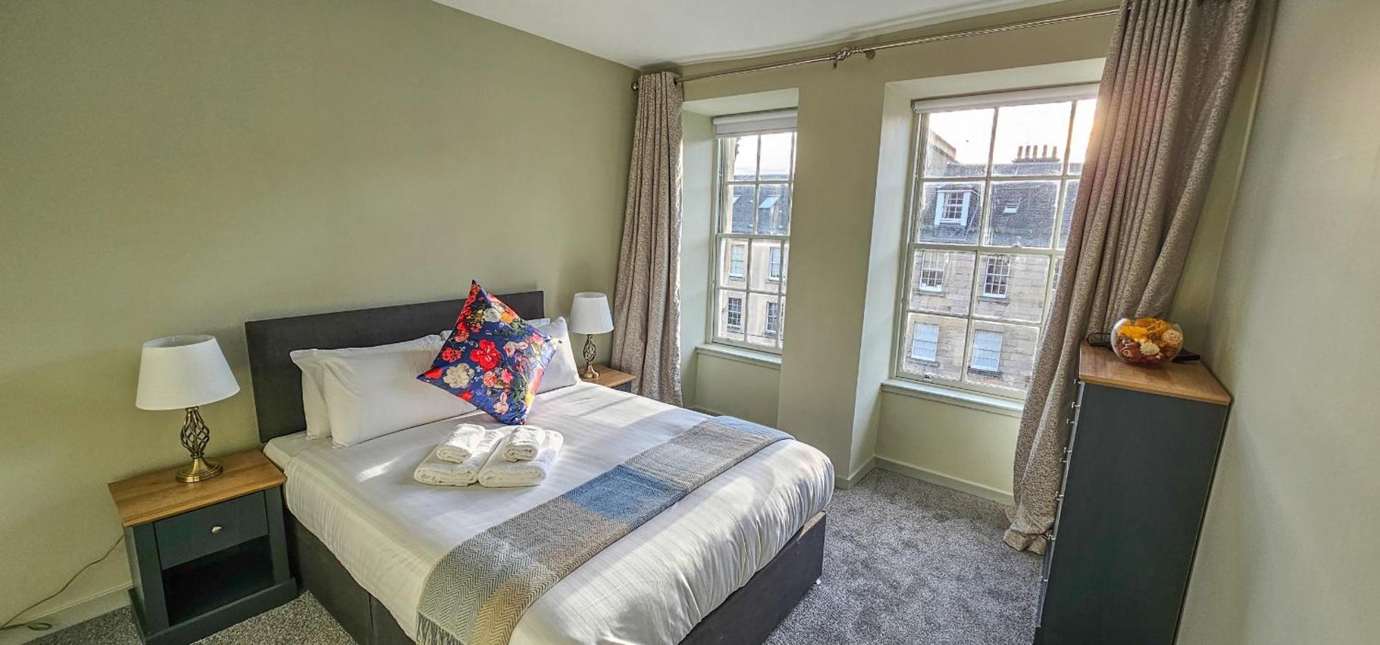 Royal Mile - Bright 2 Bedroom Apartment Edinburgh Luaran gambar