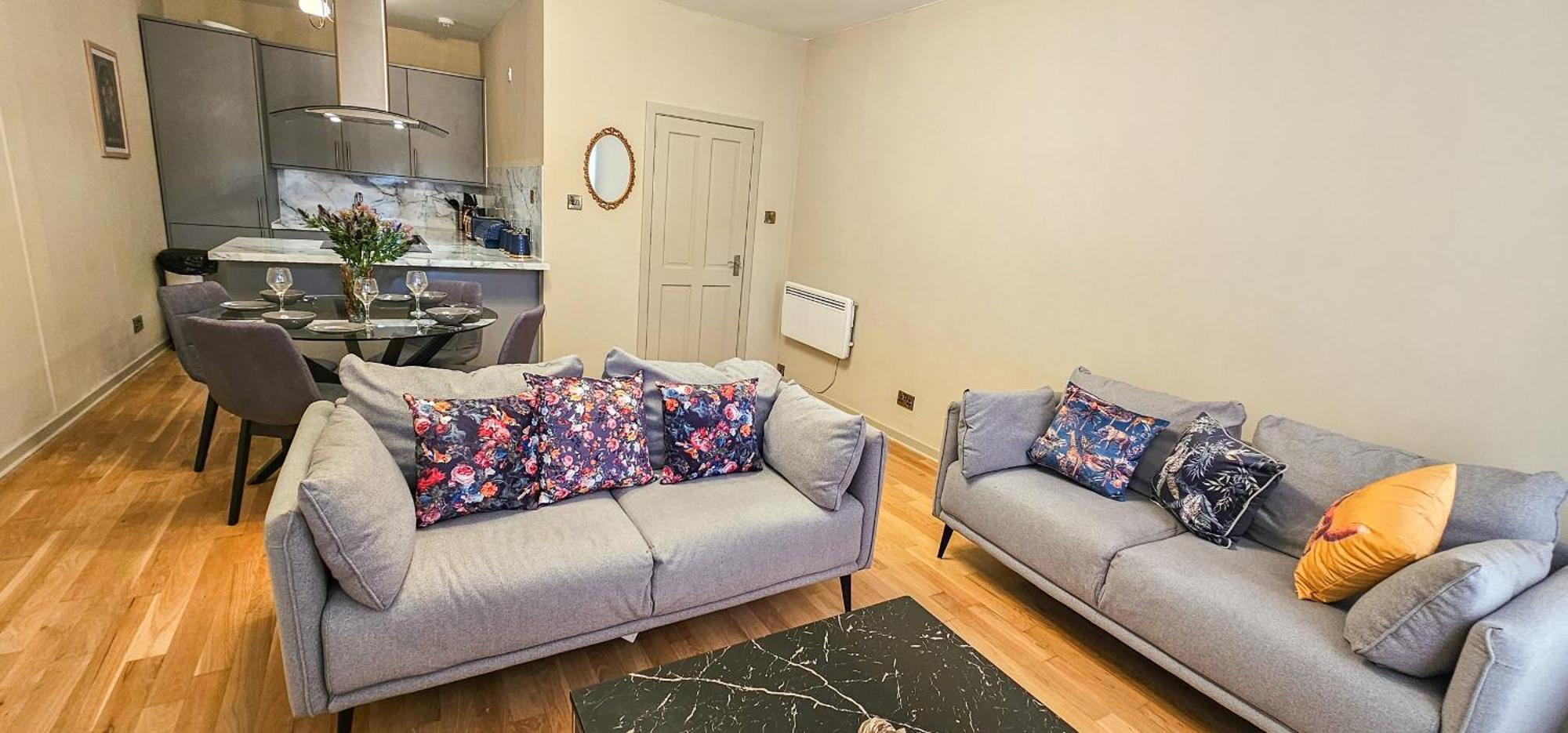 Royal Mile - Bright 2 Bedroom Apartment Edinburgh Luaran gambar